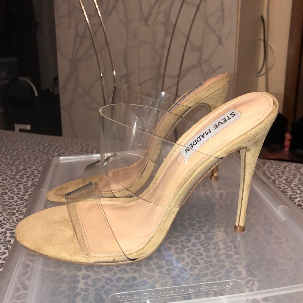 Steve Madden slide on glass shoe 👠